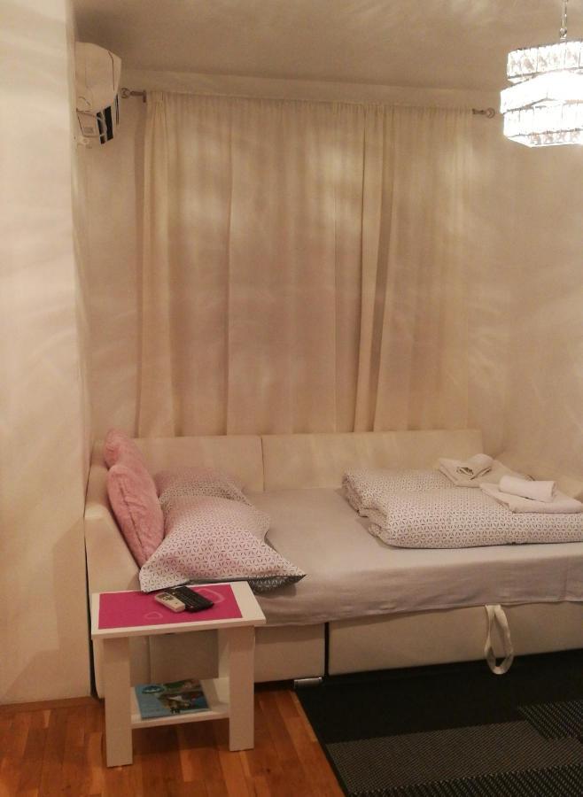 Apartman Natasha Требинье Экстерьер фото